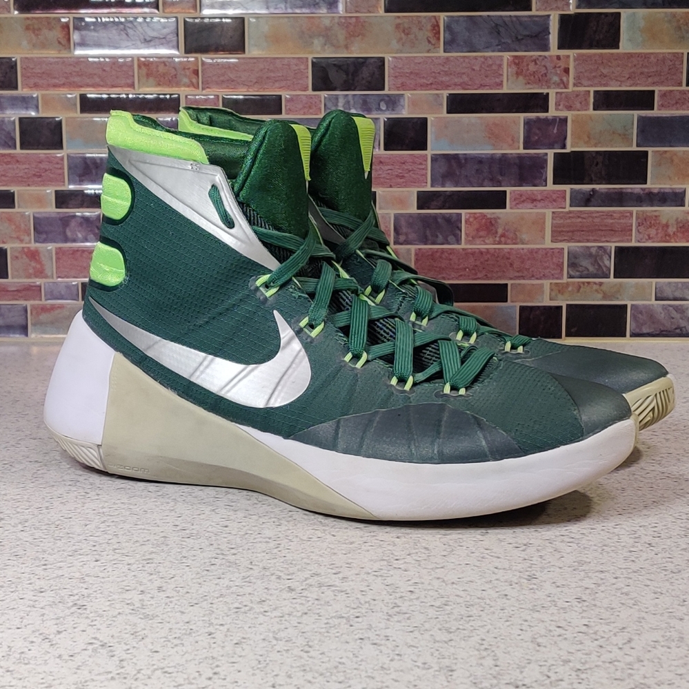 Nike Hyperdunk 2015 green sz 9